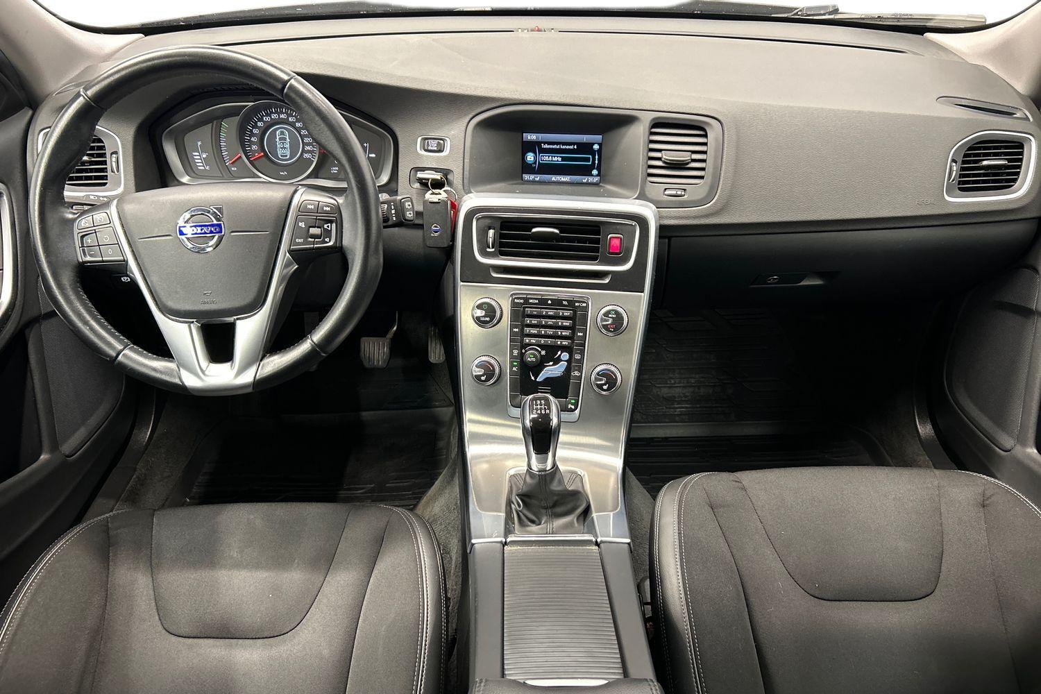 Volvo V60 vaihtoauto