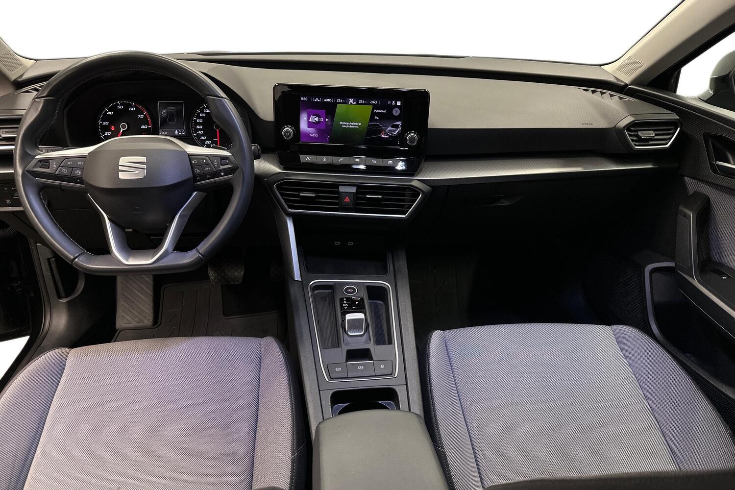 SEAT Leon Sportstourer vaihtoauto