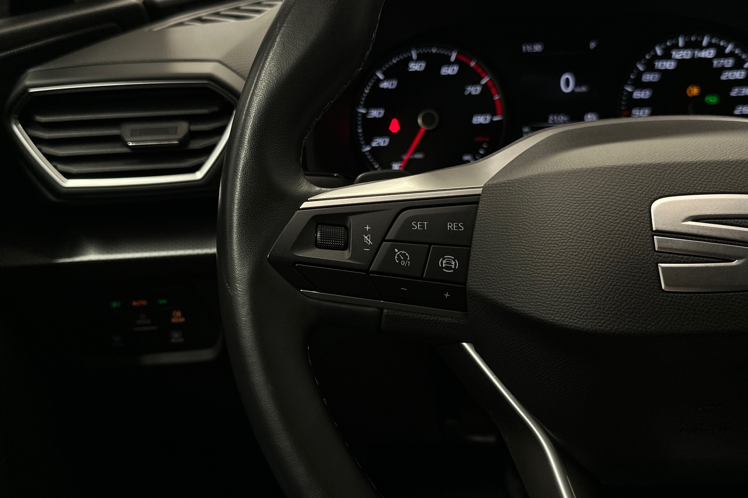 SEAT Leon Sportstourer vaihtoauto