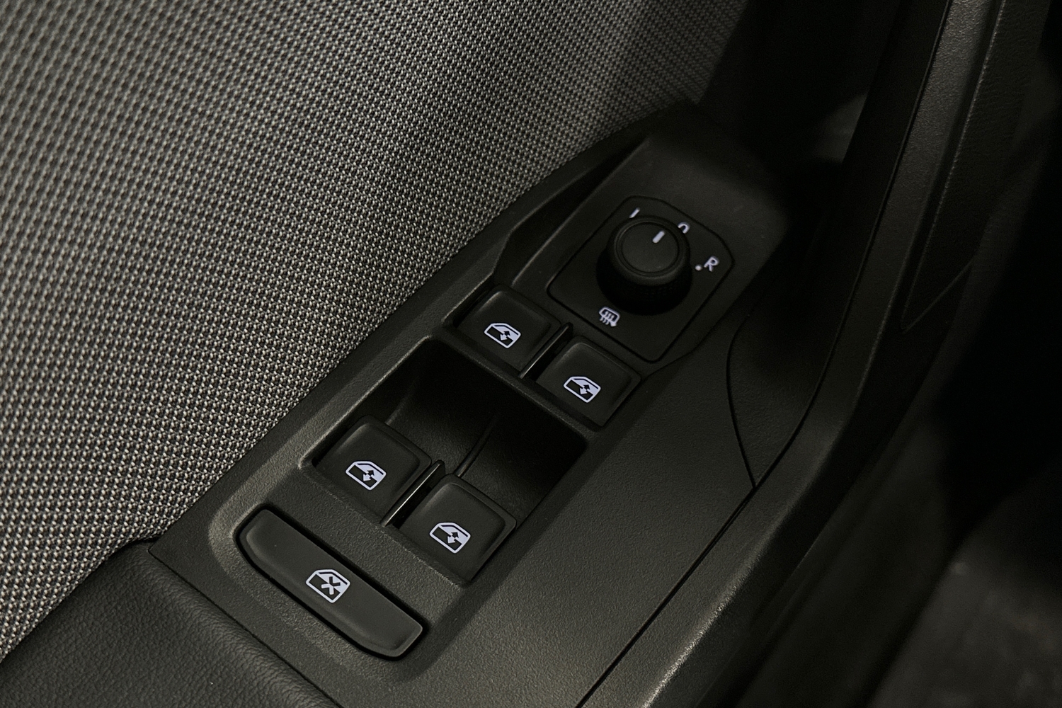SEAT Leon Sportstourer vaihtoauto