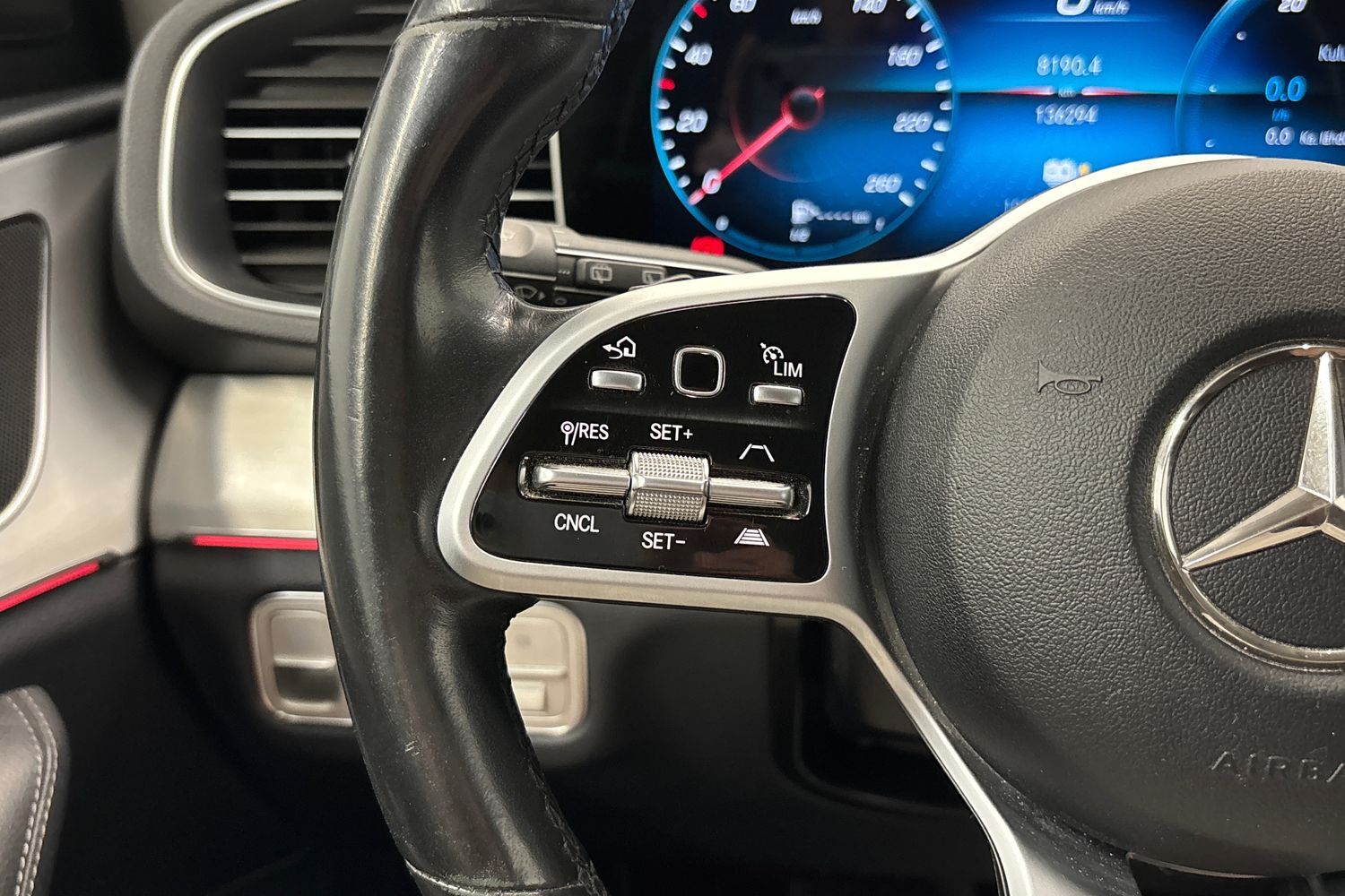 Mercedes-Benz GLE vaihtoauto