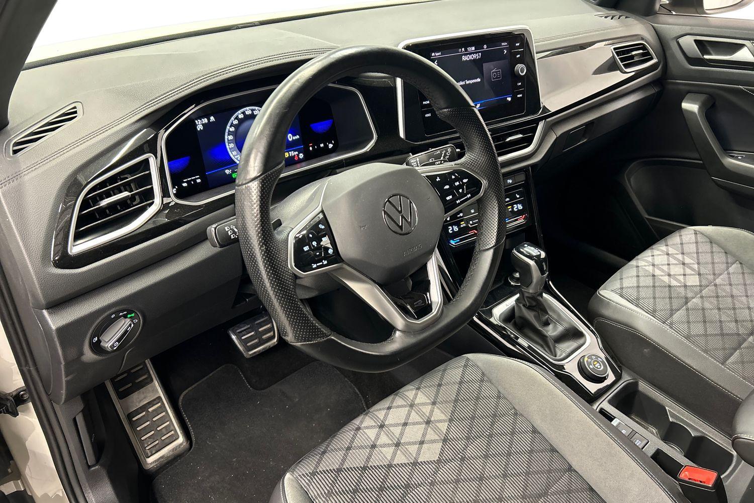 Volkswagen T-Roc vaihtoauto
