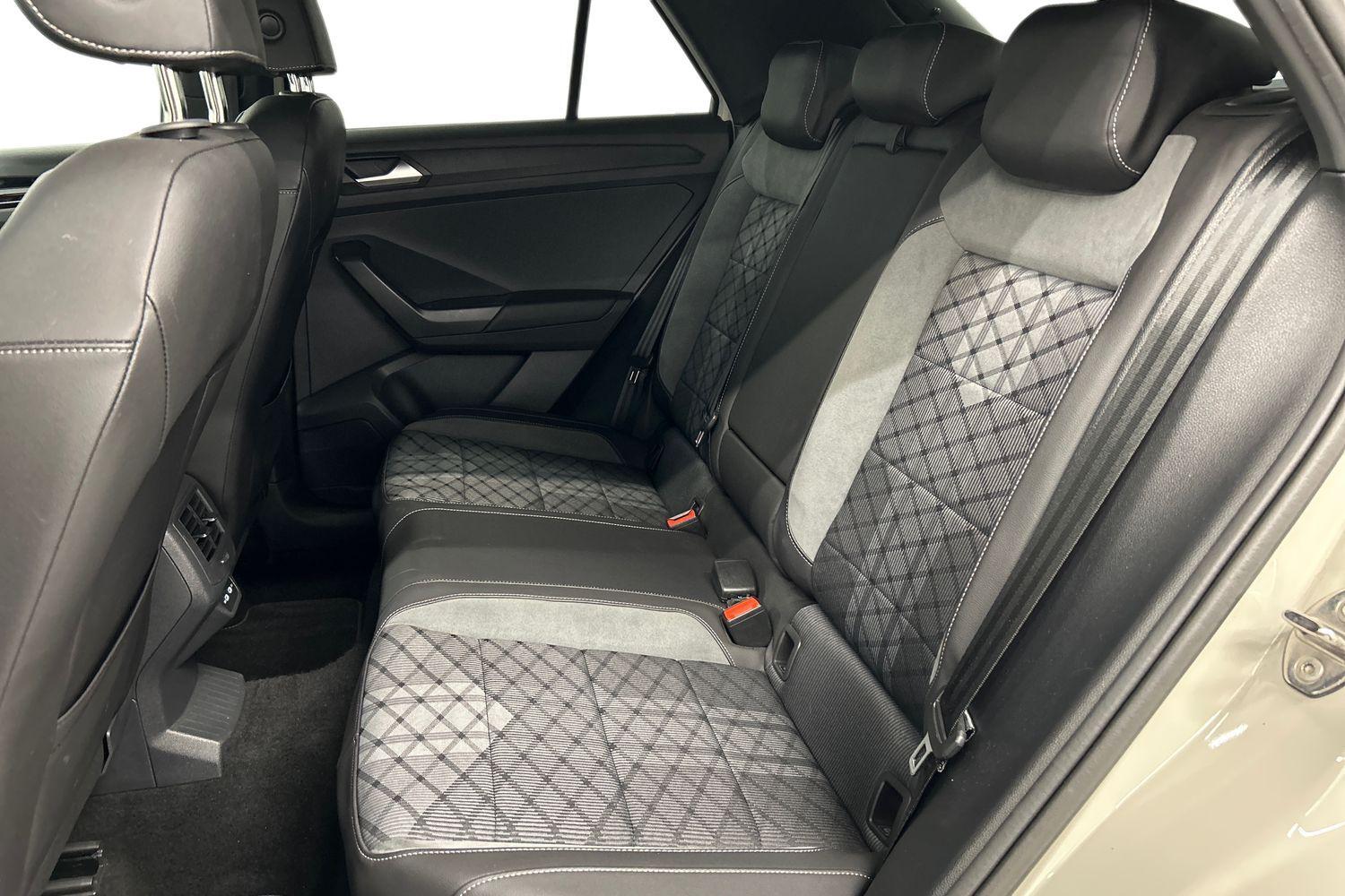 Volkswagen T-Roc vaihtoauto