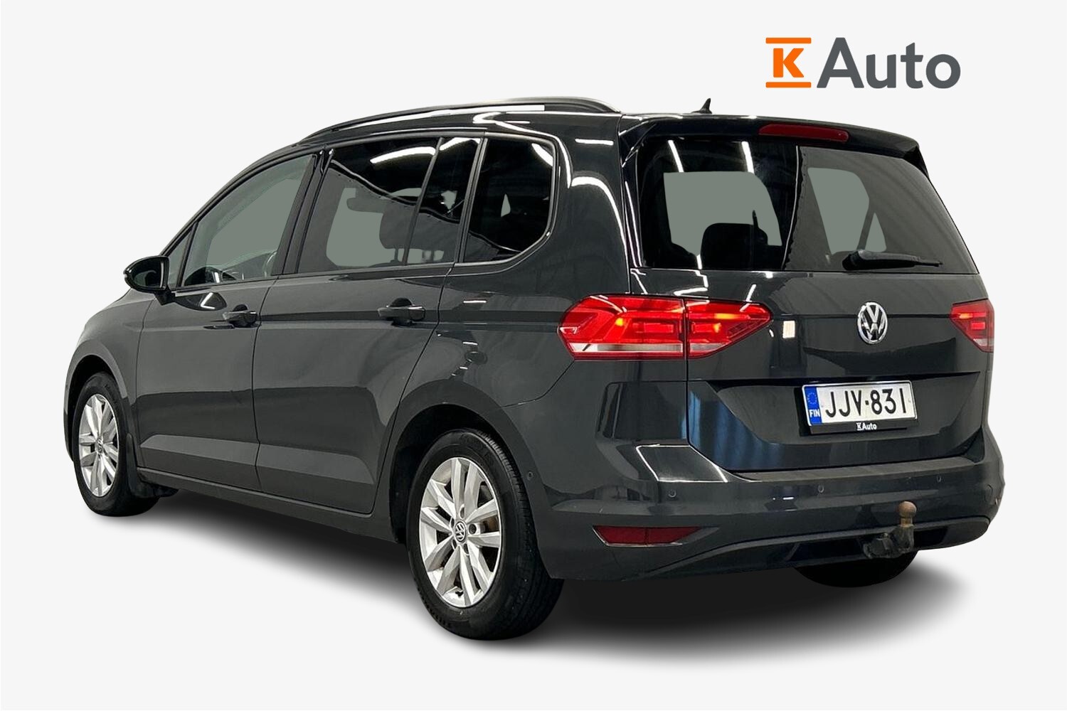 Volkswagen Touran vaihtoauto