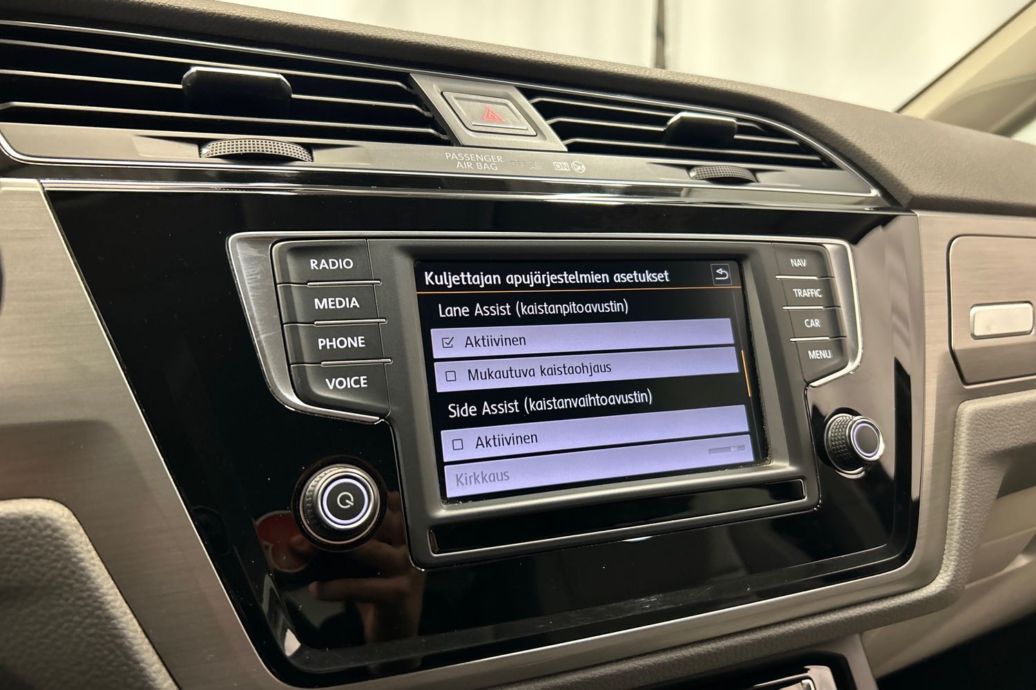 Volkswagen Touran vaihtoauto
