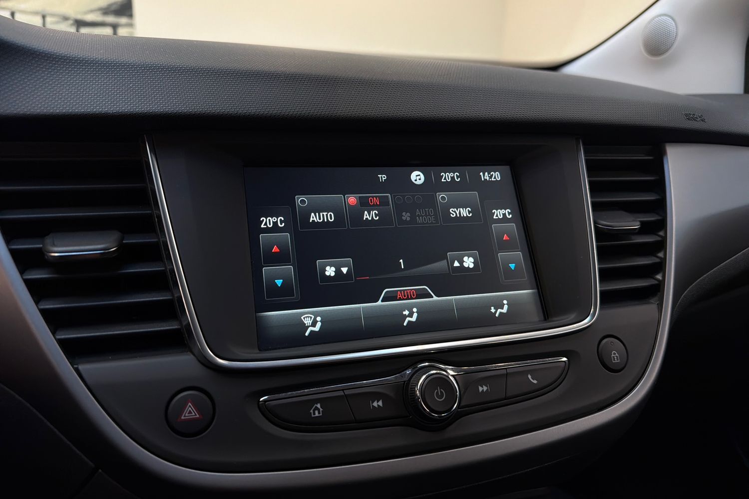 Opel Crossland X vaihtoauto