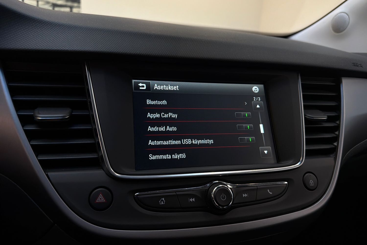 Opel Crossland X vaihtoauto