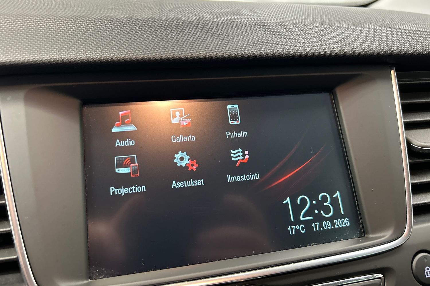 Opel Crossland vaihtoauto