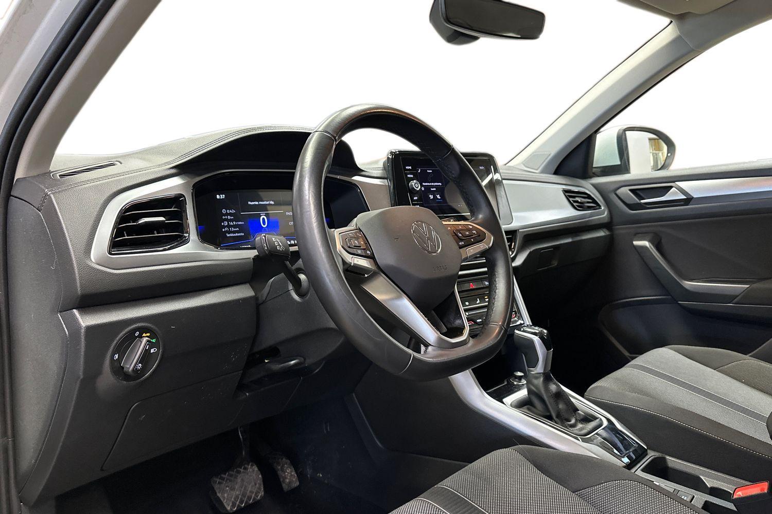 Volkswagen T-Roc vaihtoauto