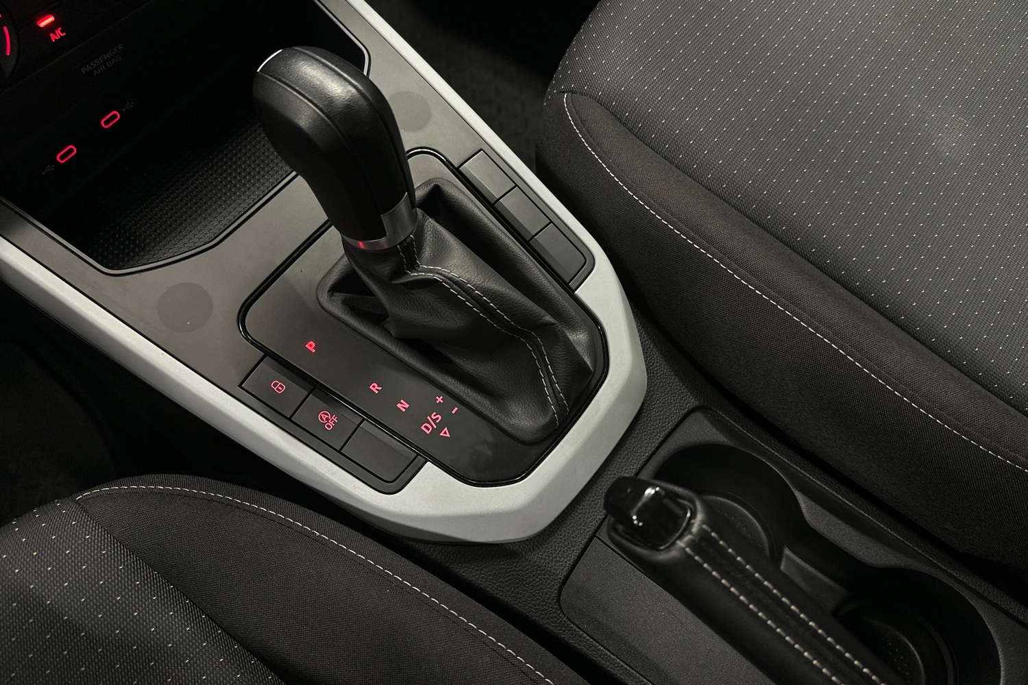 SEAT Arona vaihtoauto
