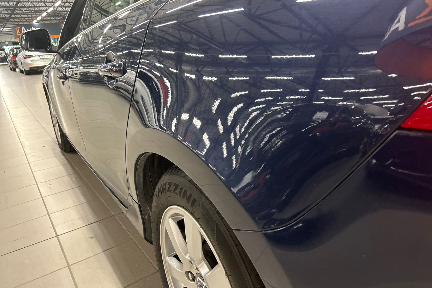 Volvo V60 vaihtoauto