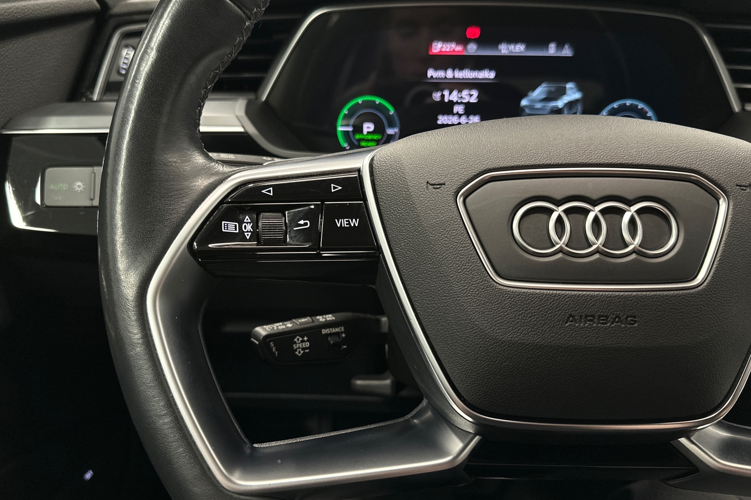 Audi Q8 e-tron vaihtoauto