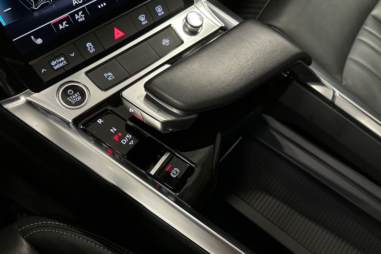 Audi Q8 e-tron vaihtoauto