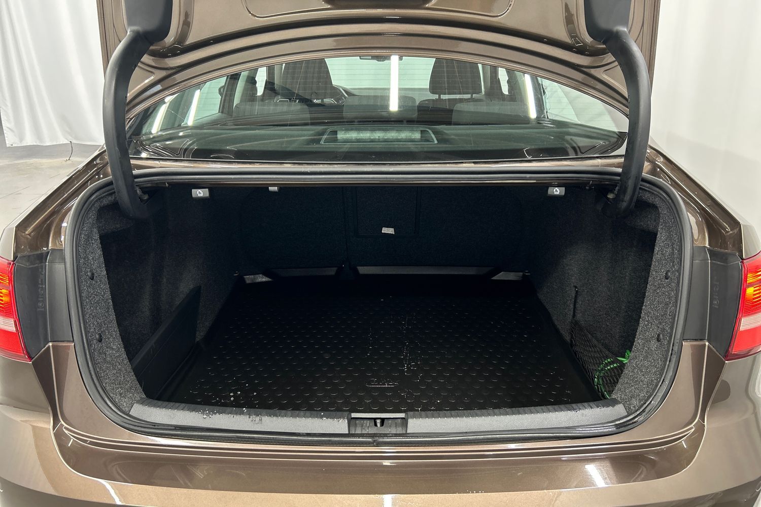 Volkswagen Jetta vaihtoauto