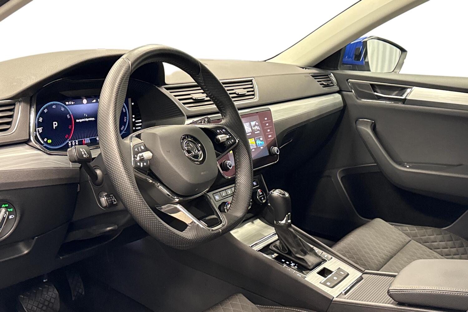 Skoda Superb vaihtoauto