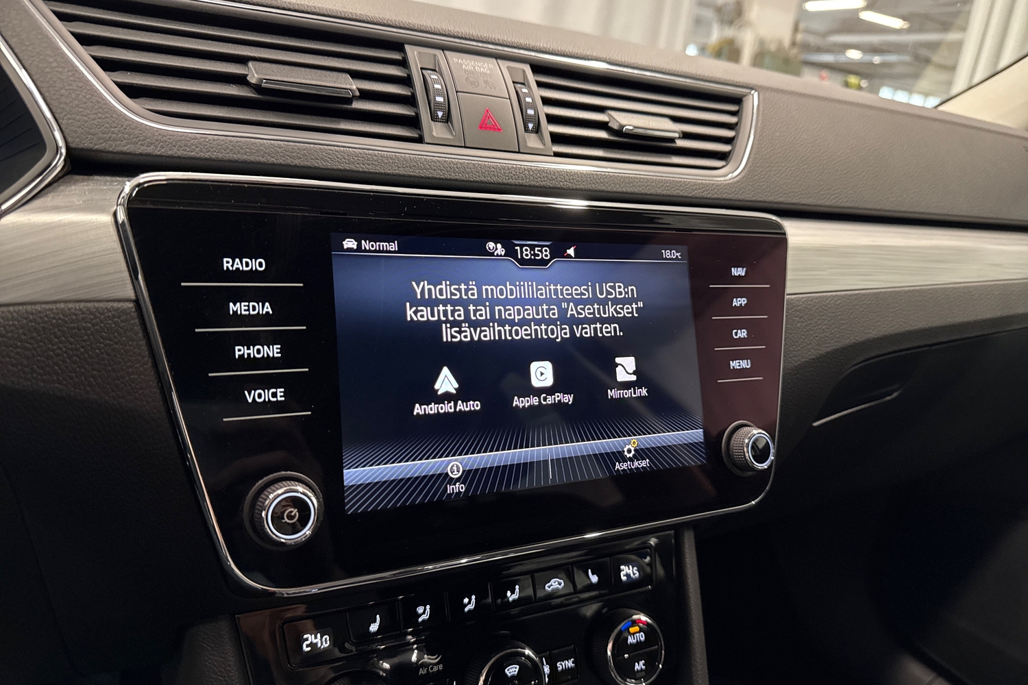Skoda Superb vaihtoauto