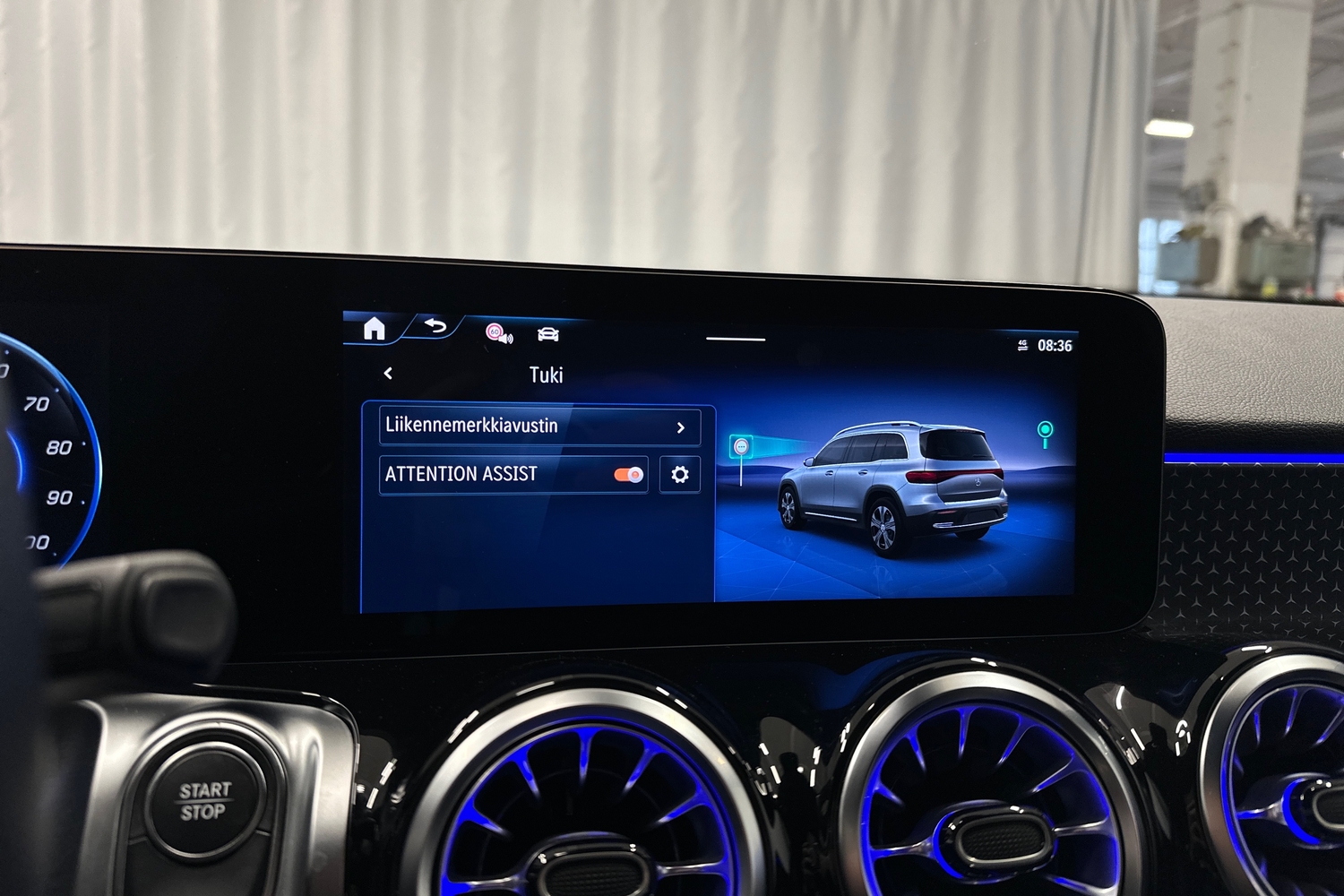 Mercedes-Benz EQB vaihtoauto