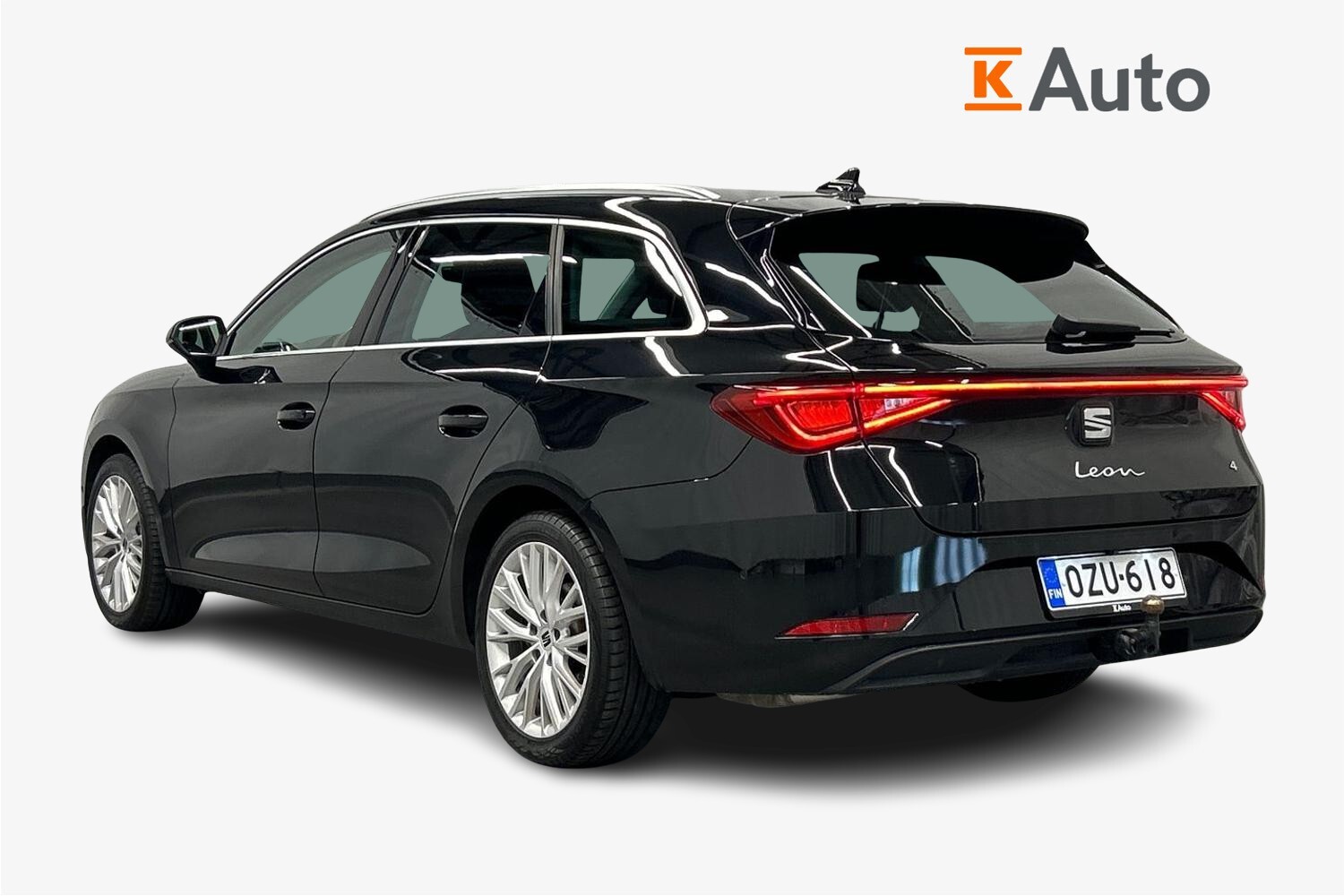 SEAT Leon Sportstourer vaihtoauto