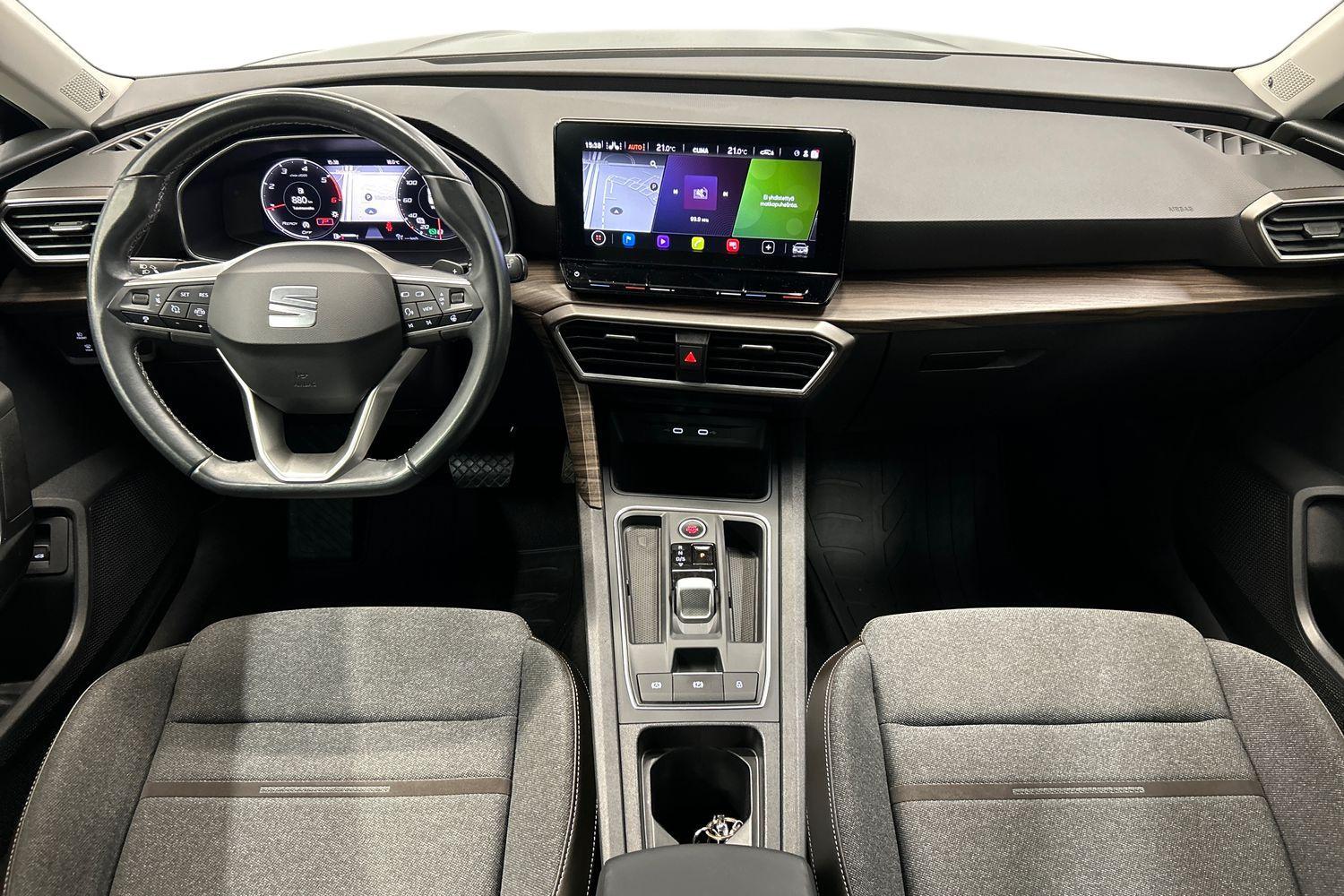 SEAT Leon Sportstourer vaihtoauto