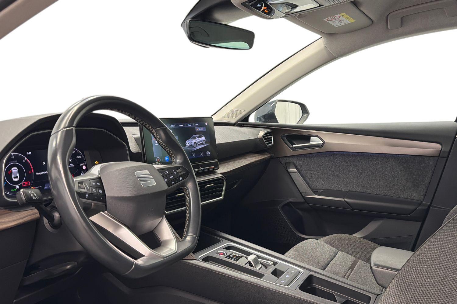 SEAT Leon Sportstourer vaihtoauto