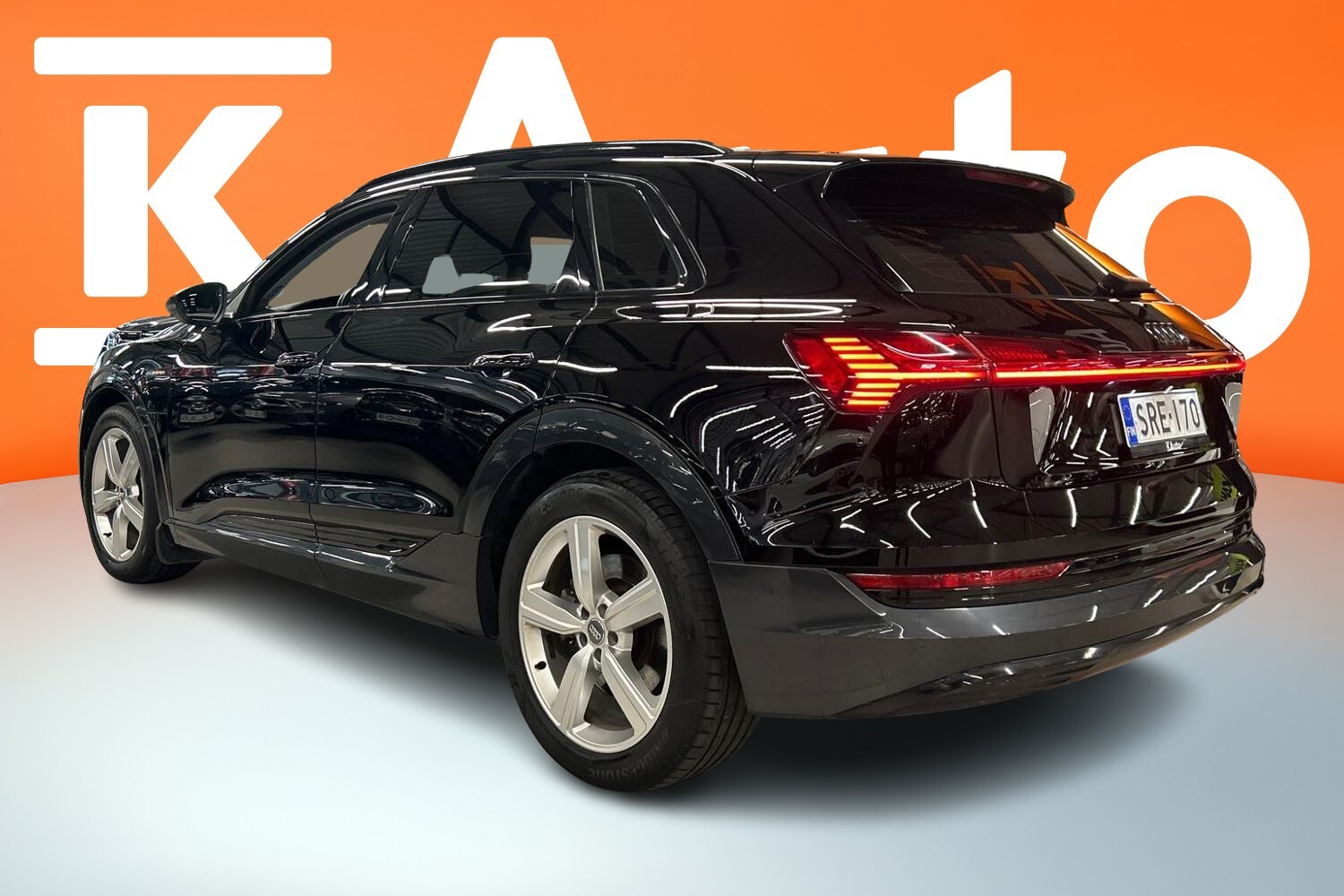 Audi e-tron vaihtoauto