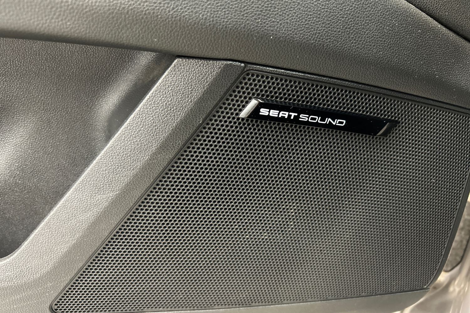 SEAT Leon ST vaihtoauto