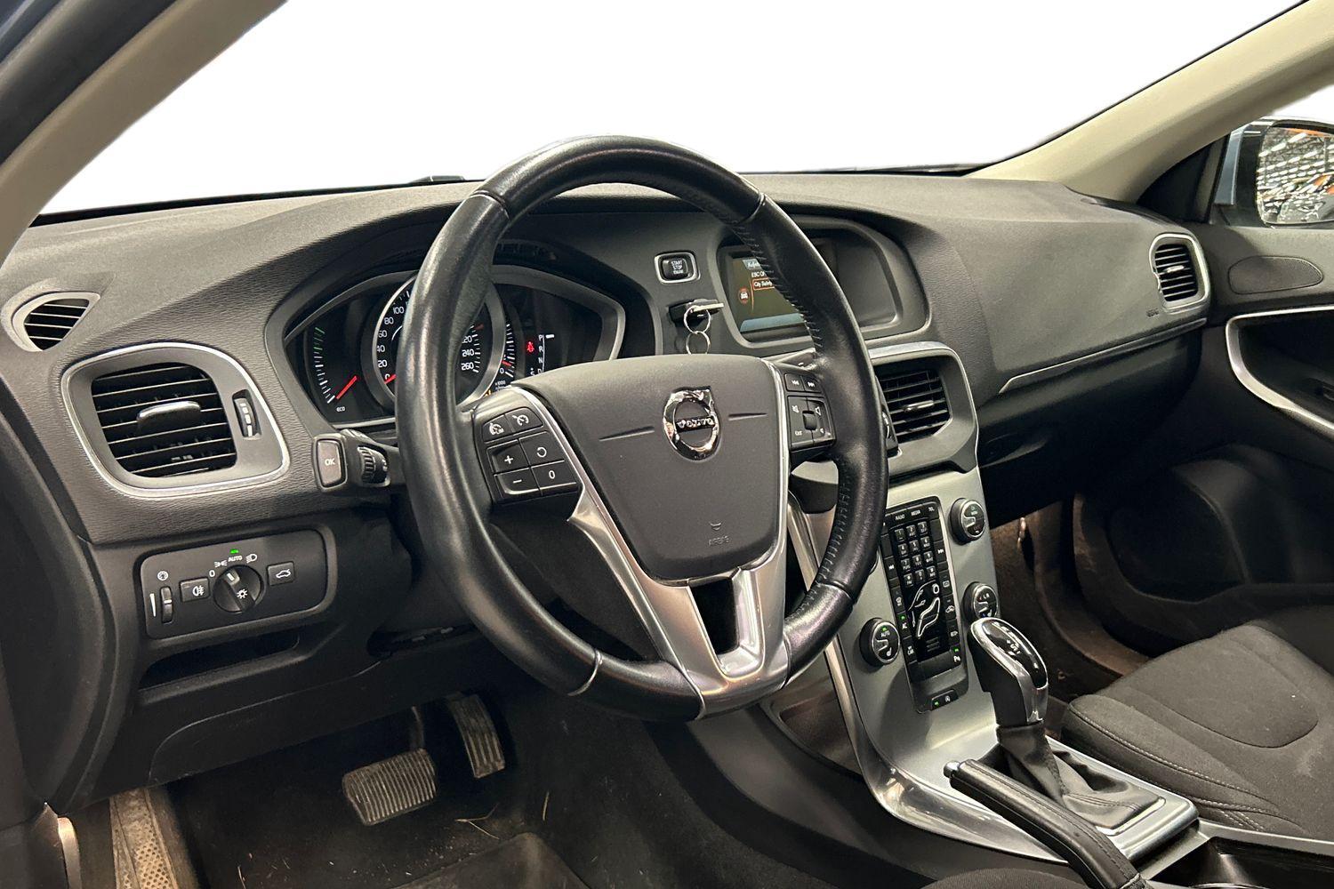 Volvo V40 vaihtoauto