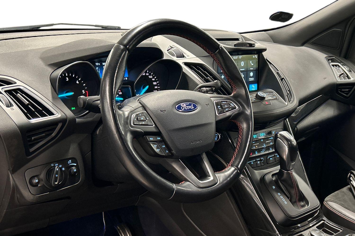 Ford Kuga vaihtoauto