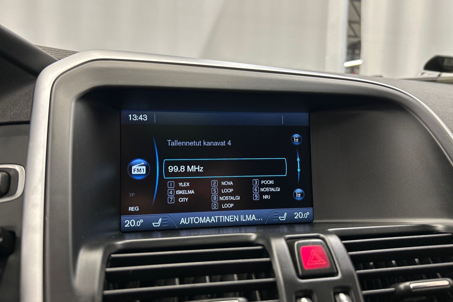Volvo XC60 vaihtoauto