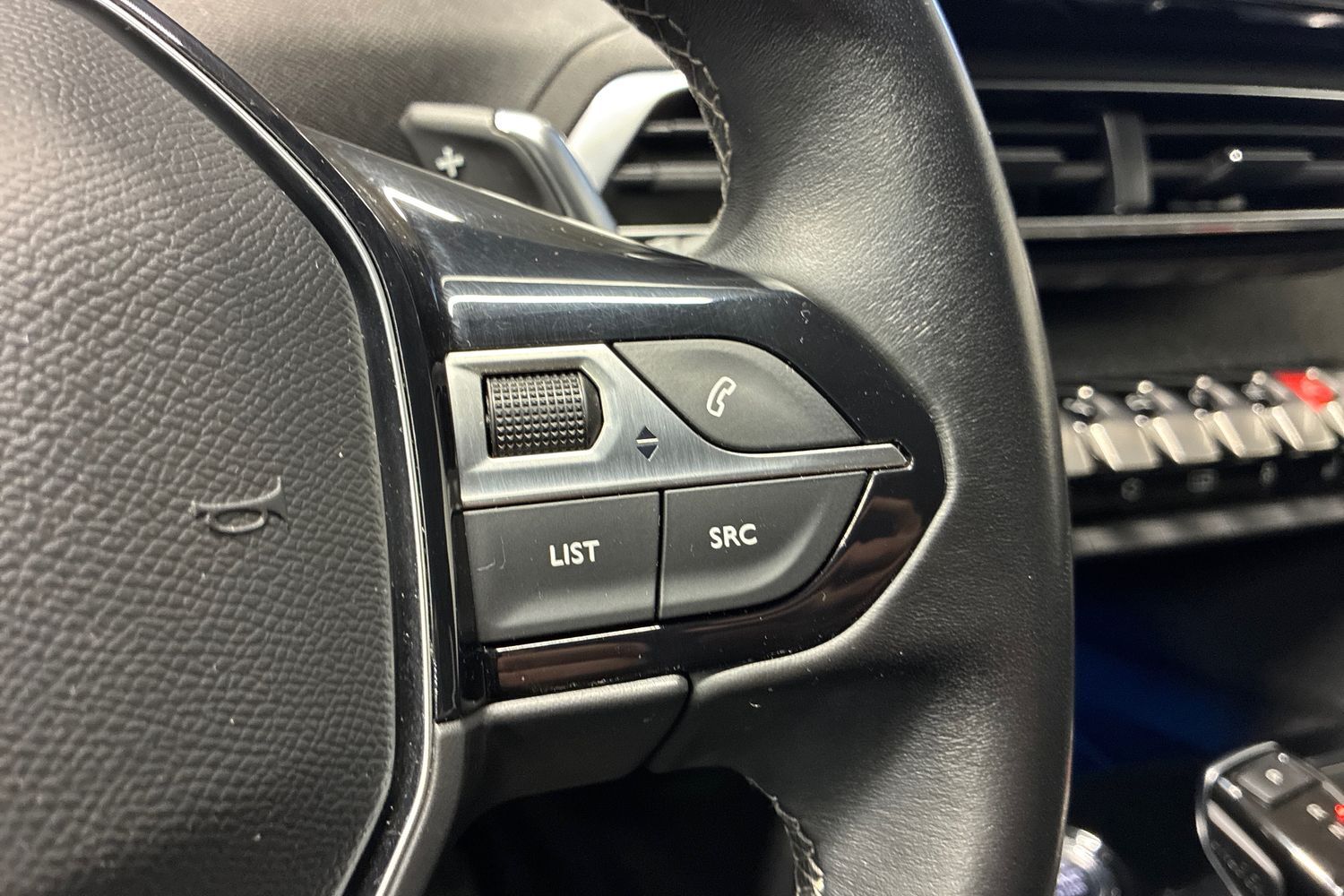Peugeot 3008 vaihtoauto