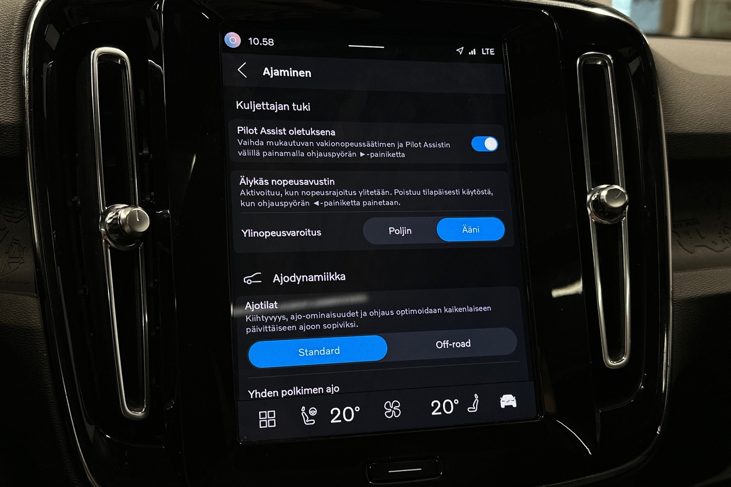 Volvo XC40 vaihtoauto