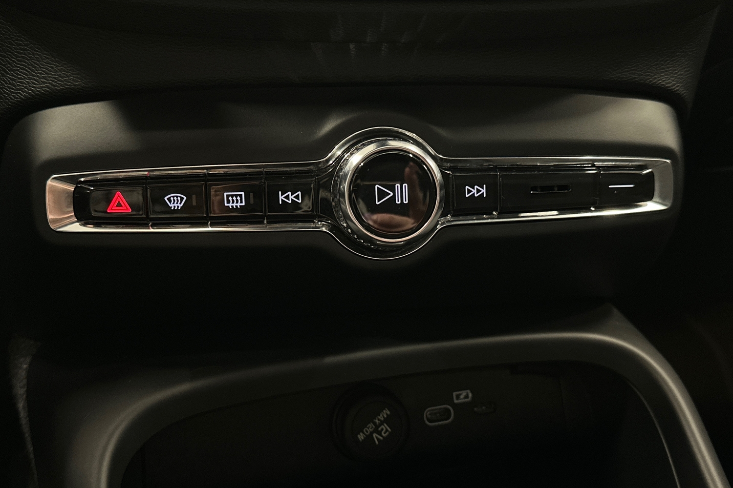 Volvo XC40 vaihtoauto