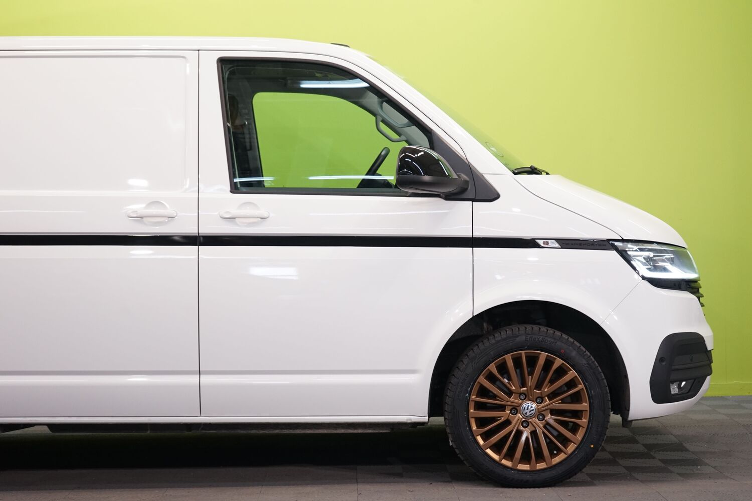 Volkswagen Transporter vaihtoauto