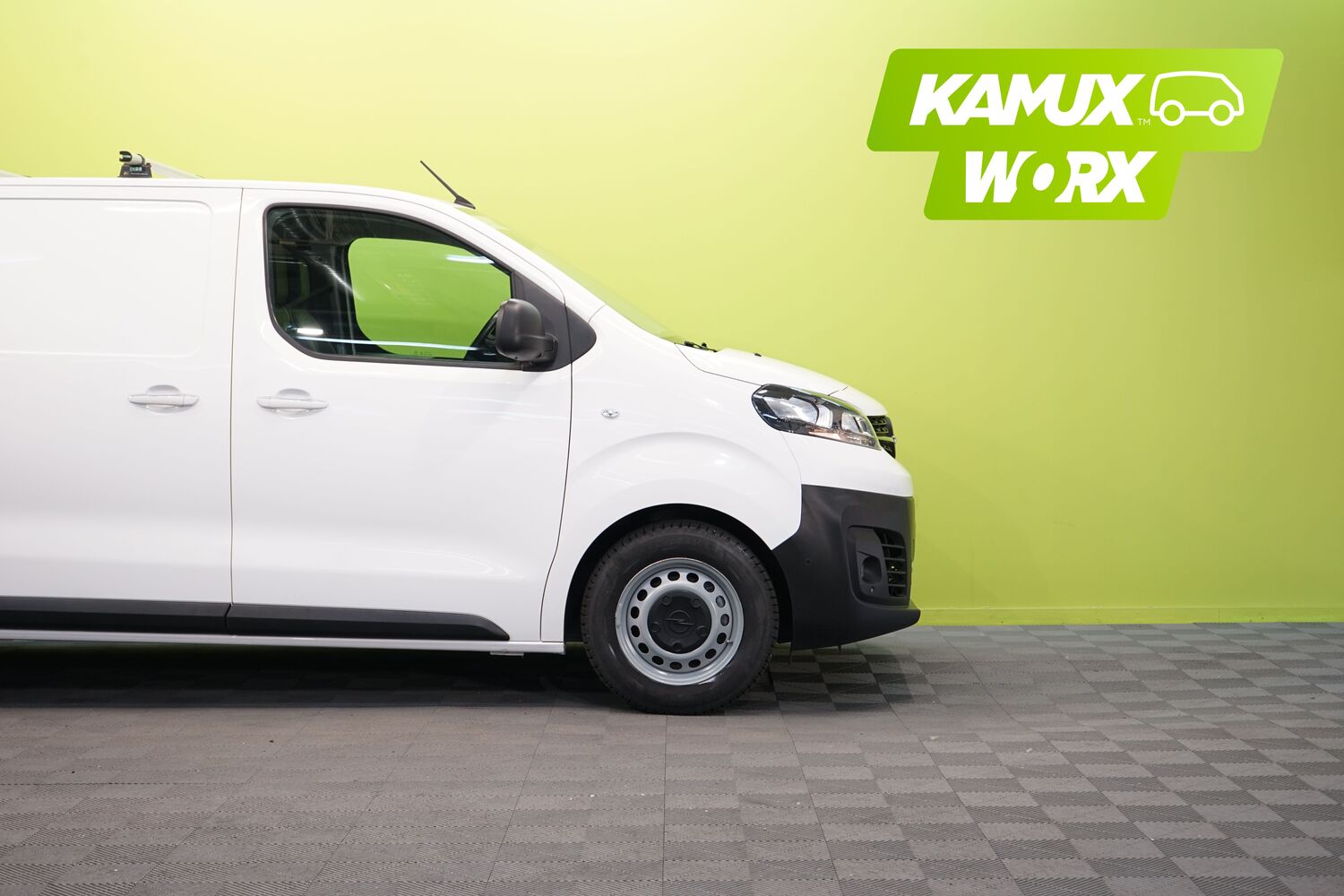 Opel Vivaro vaihtoauto