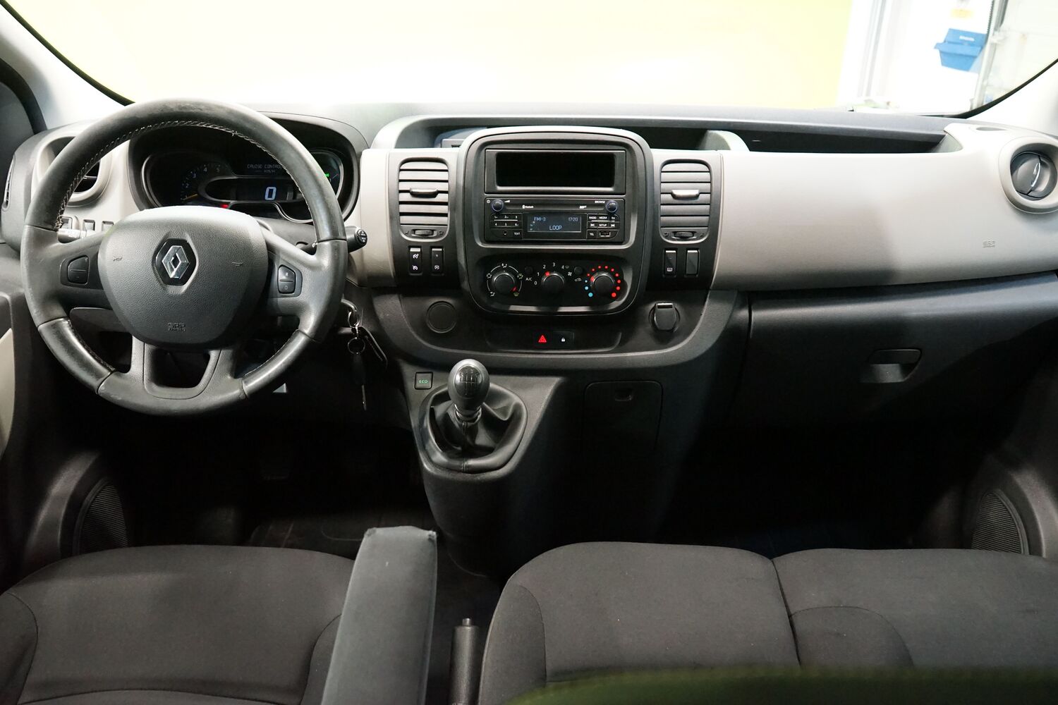 Renault Trafic vaihtoauto
