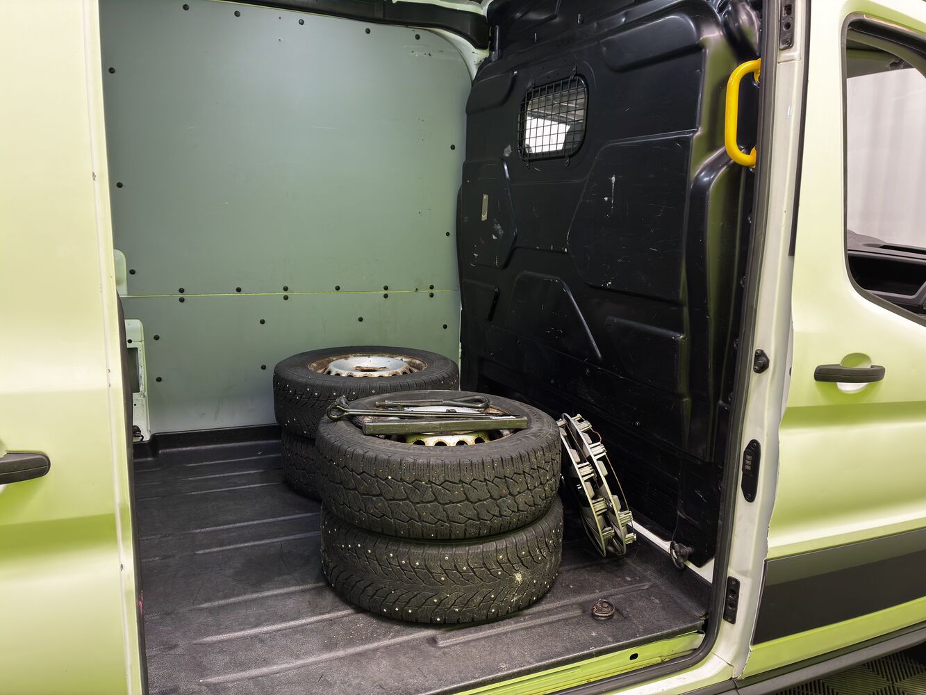 Ford Transit vaihtoauto