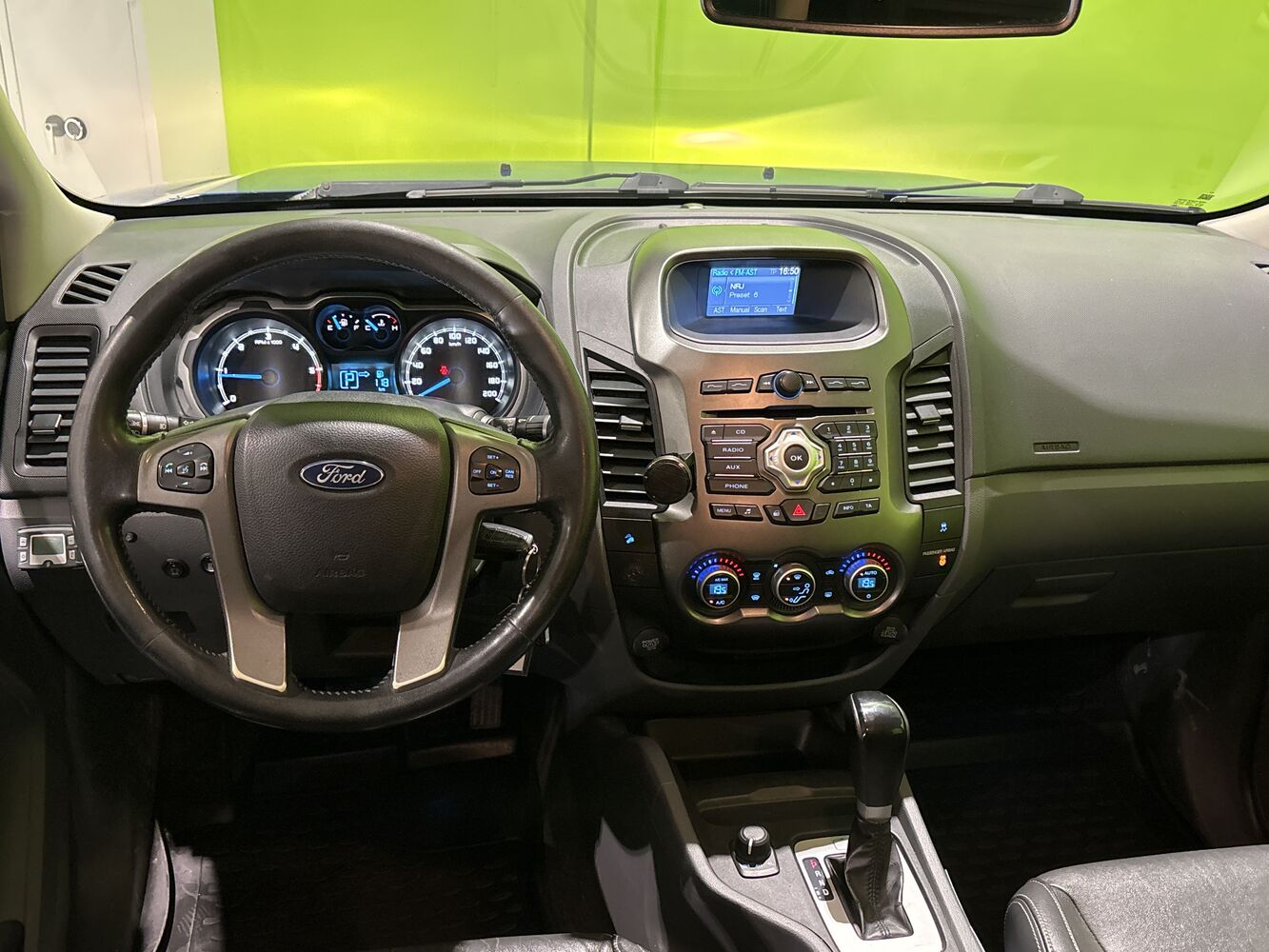 Ford Ranger vaihtoauto