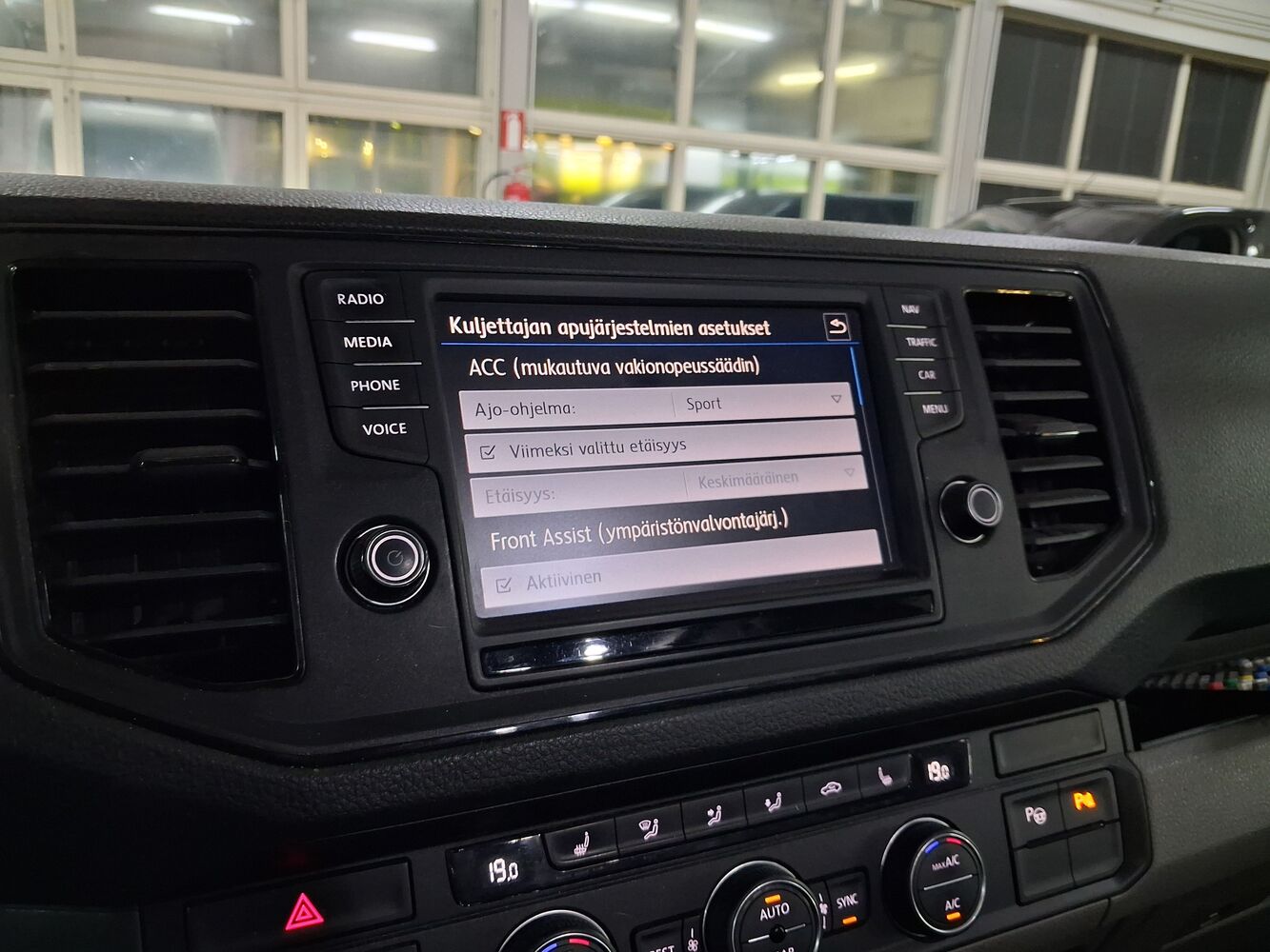 Volkswagen Crafter vaihtoauto