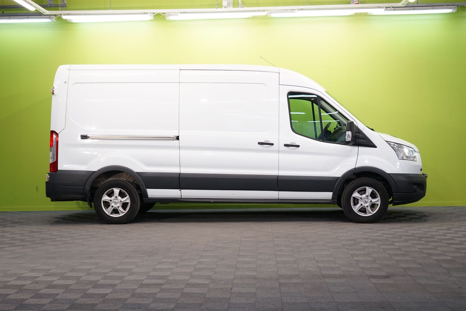 Ford Transit vaihtoauto