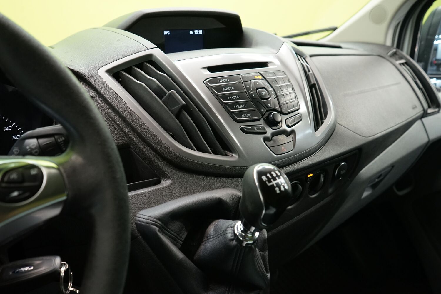 Ford Transit vaihtoauto