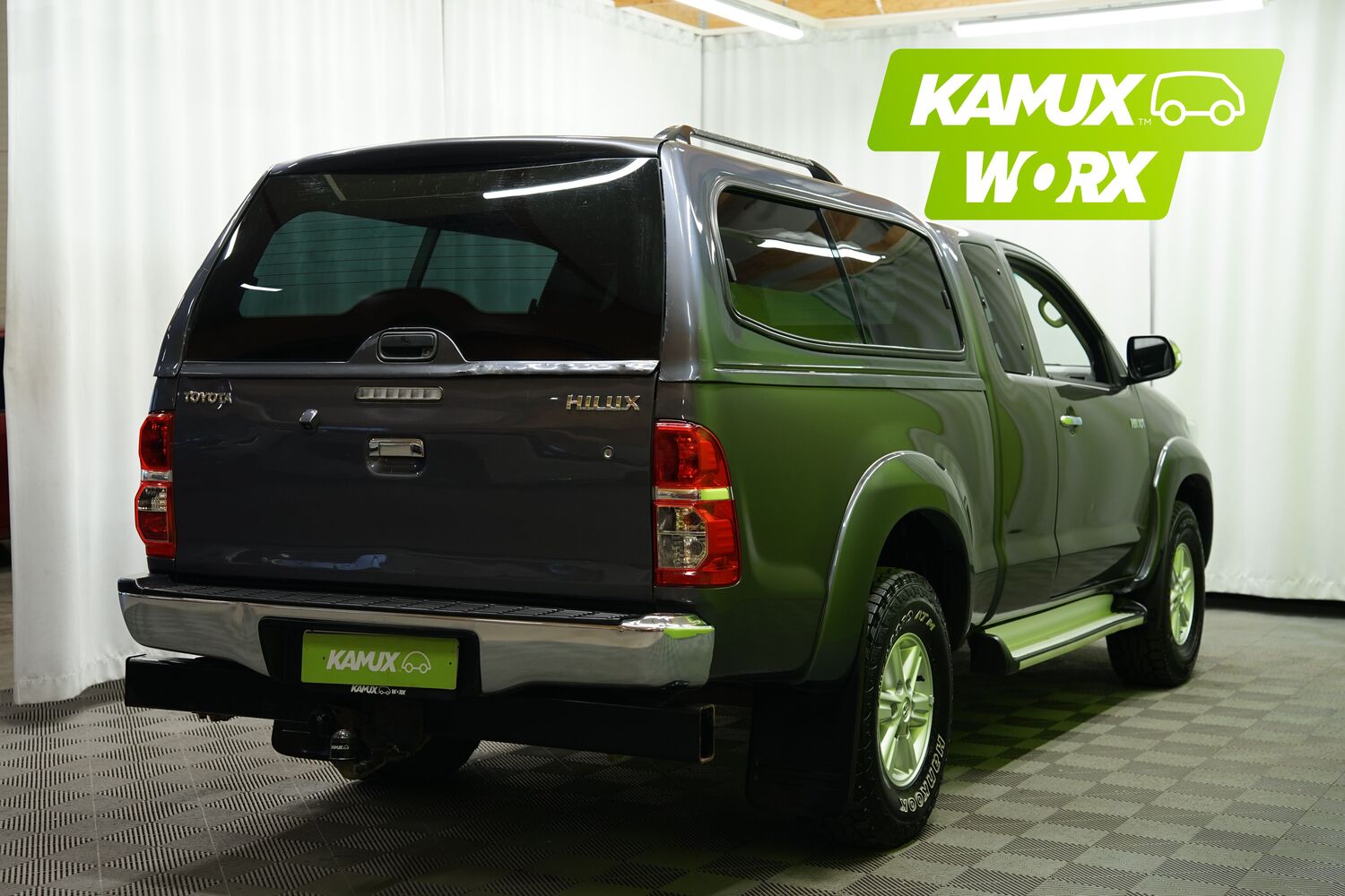 Toyota Hilux vaihtoauto