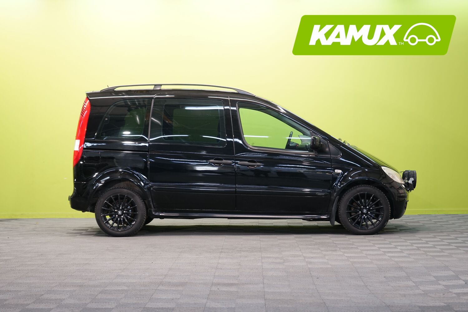 Mercedes-Benz Vaneo vaihtoauto