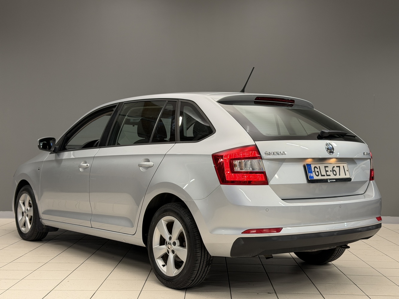 Skoda Rapid vaihtoauto