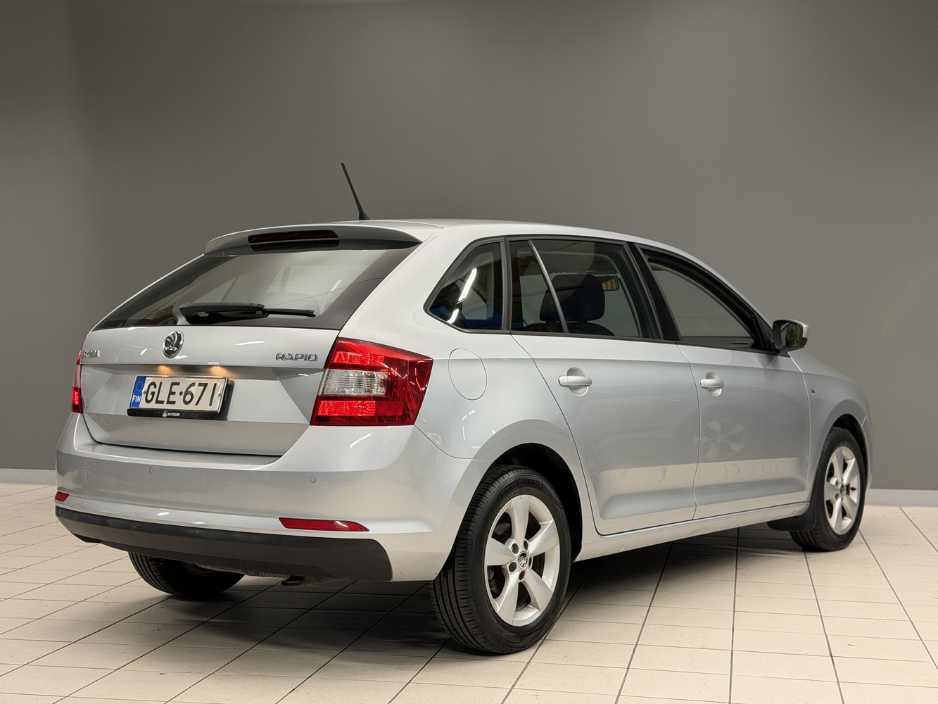 Skoda Rapid vaihtoauto