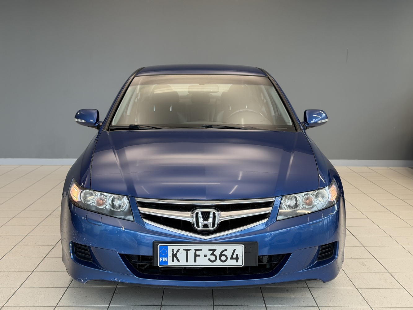 Honda Accord vaihtoauto