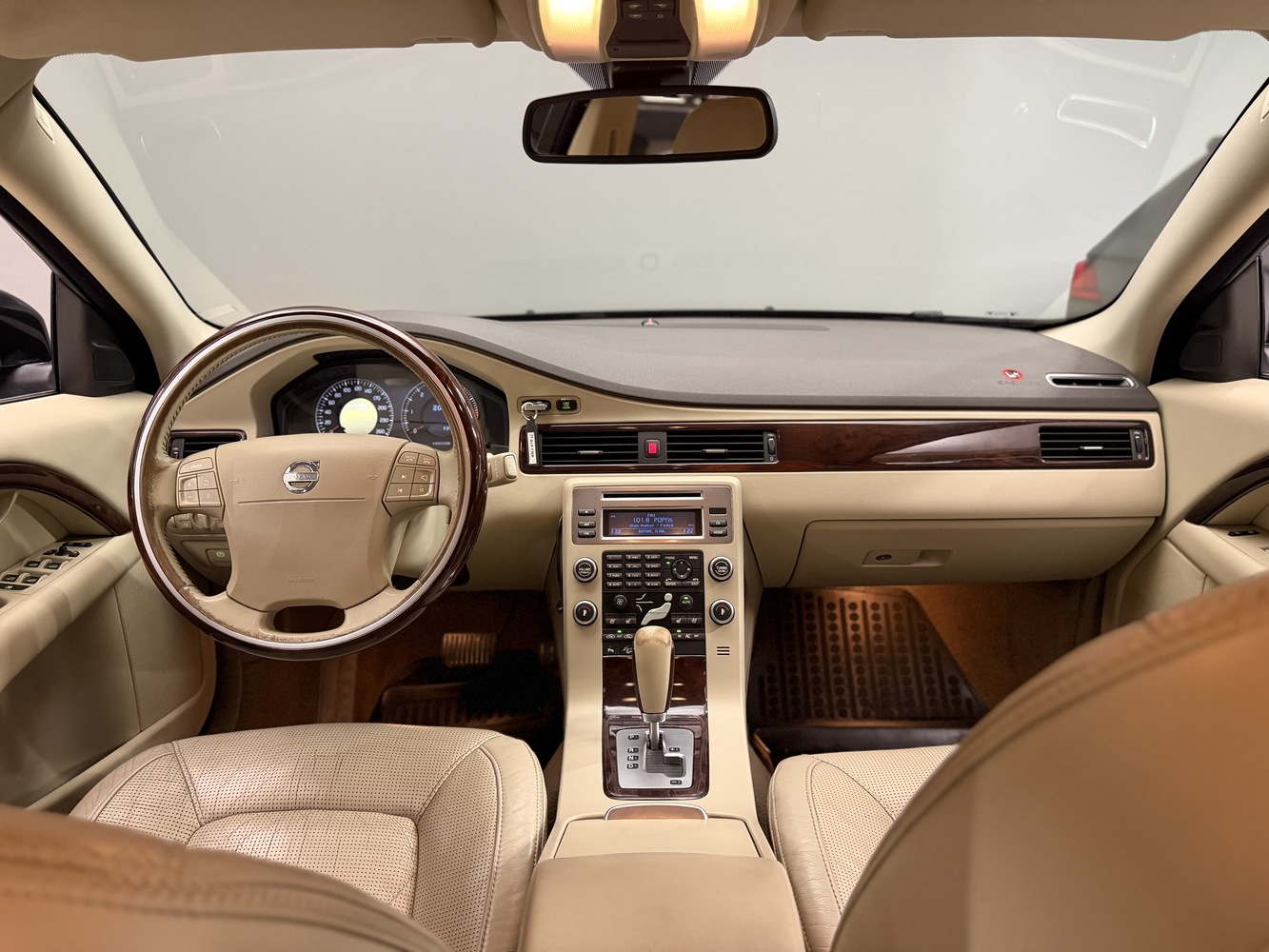 Volvo XC70 vaihtoauto