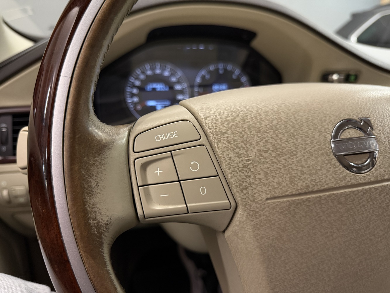 Volvo XC70 vaihtoauto
