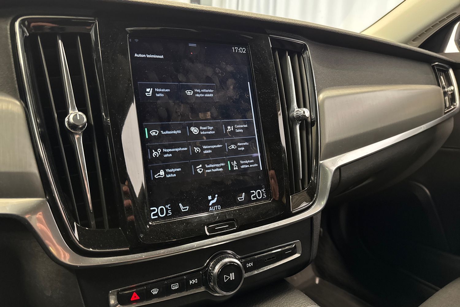 Volvo S90 vaihtoauto