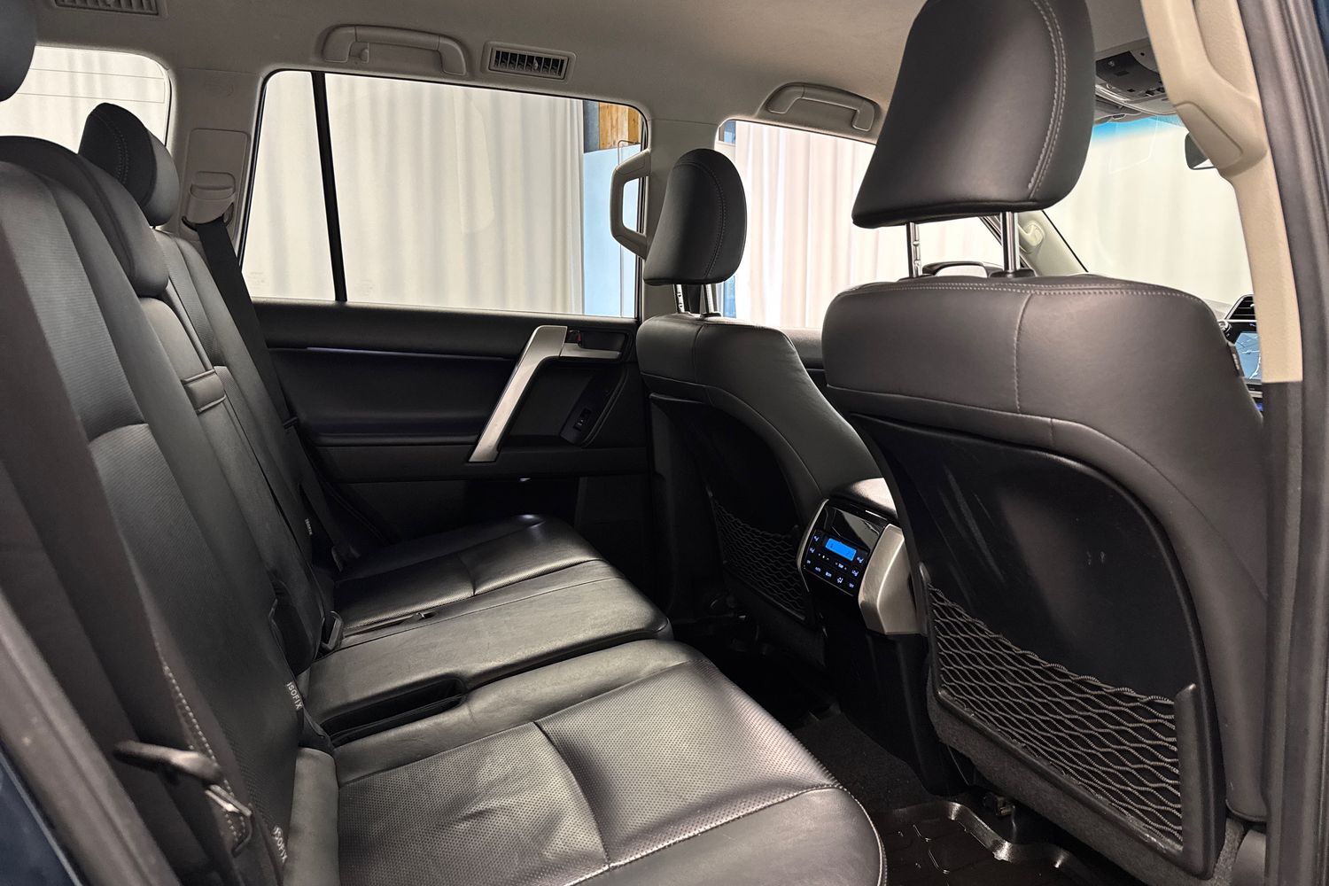 Toyota Land Cruiser vaihtoauto