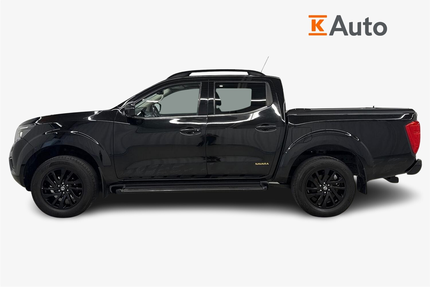 Nissan Navara vaihtoauto